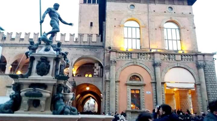 Appartamento Fiera-Centro Bologna Bagian luar foto